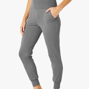 Beyond Yoga fitted midi ribbed jogger